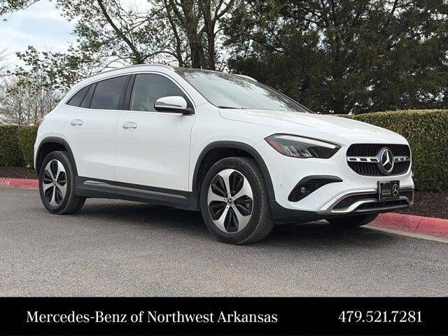 2024 MERCEDES-BENZ GLA-Class