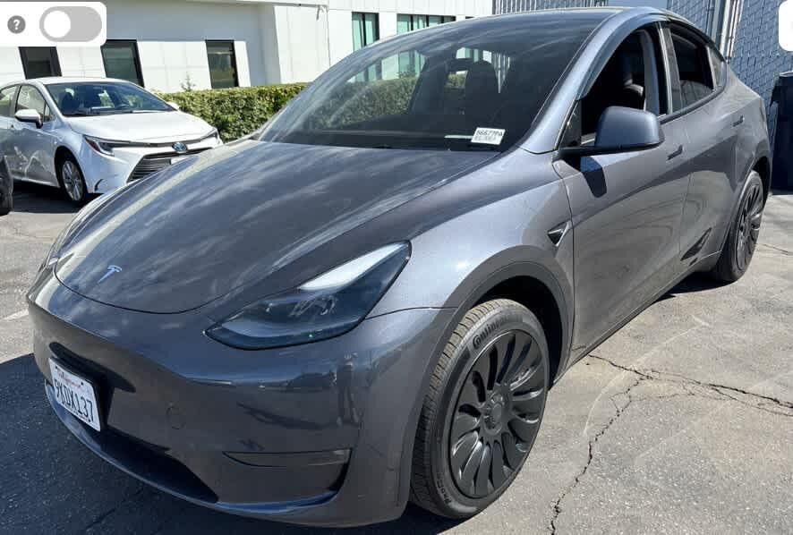 2023 TESLA Model Y