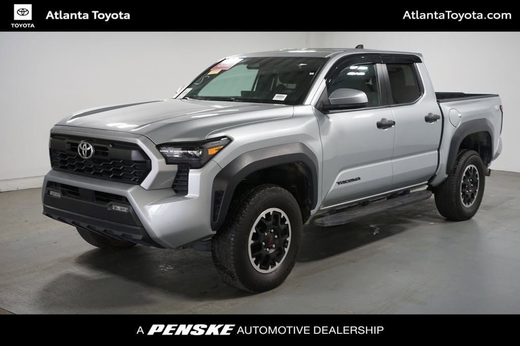 2024 TOYOTA Tacoma
