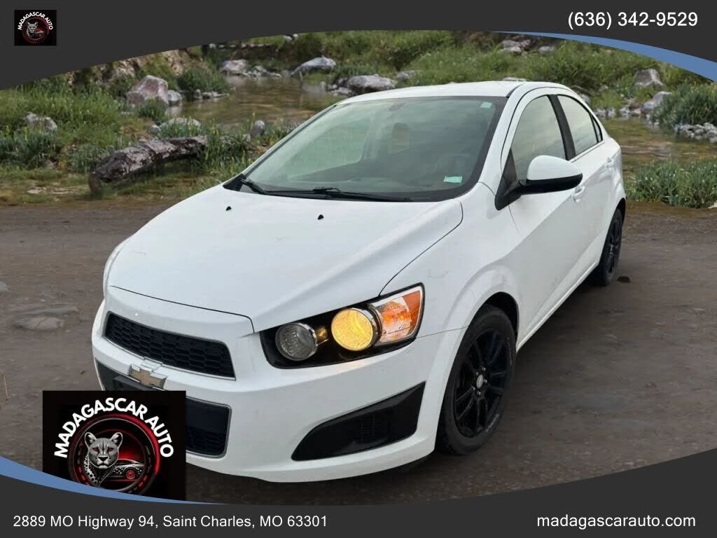 2015 CHEVROLET Sonic