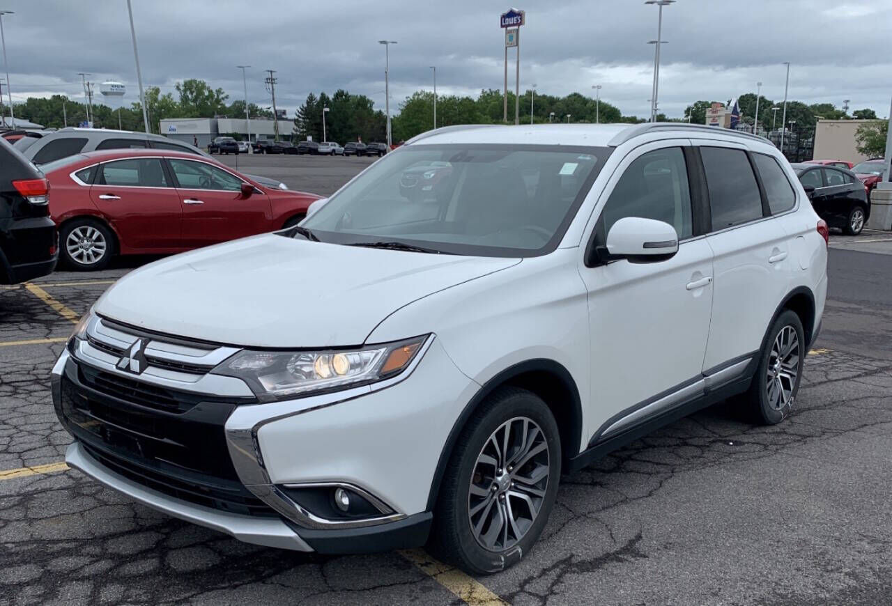 2017 MITSUBISHI Outlander