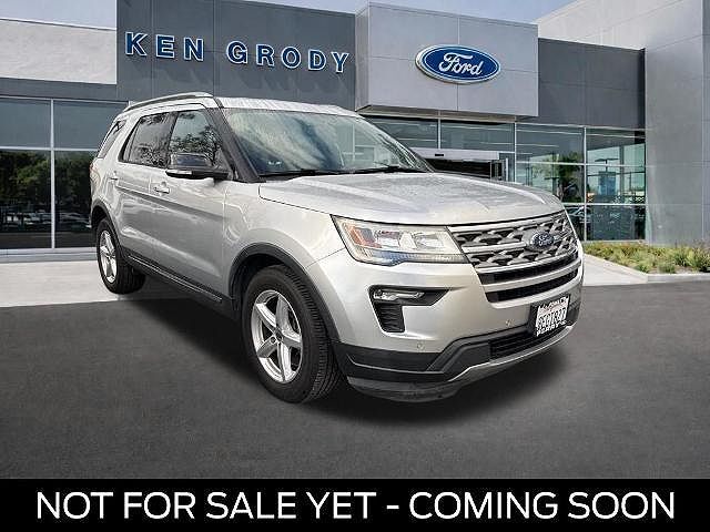 2018 FORD Explorer