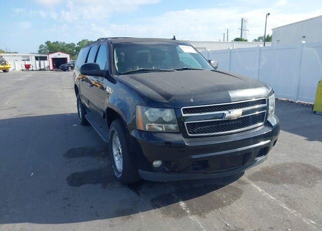 2014 CHEVROLET Suburban