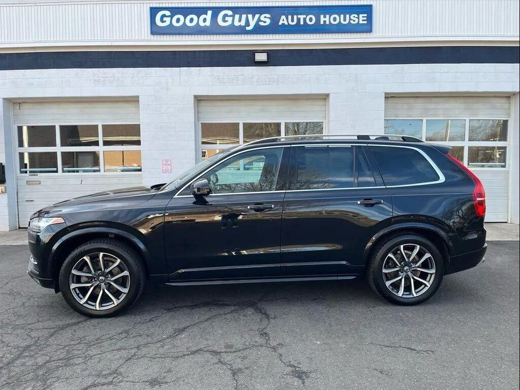2019 VOLVO XC90