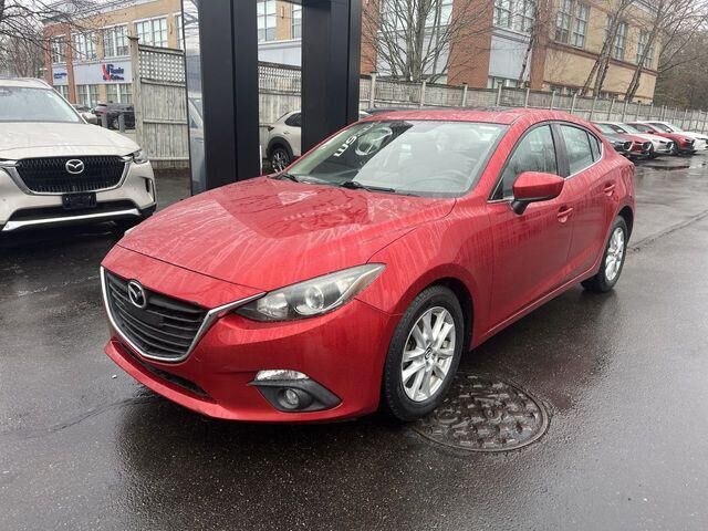2015 MAZDA Mazda3