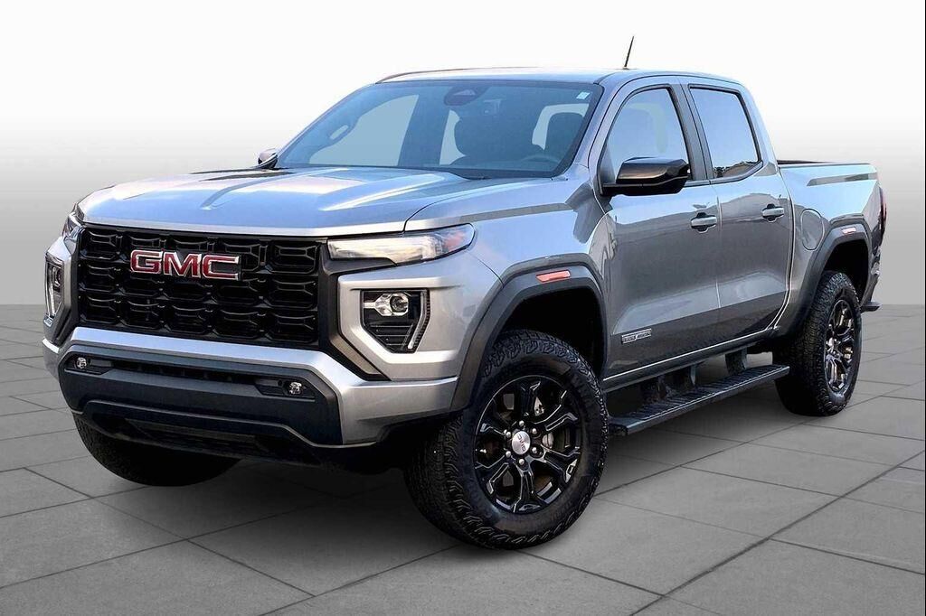 2023 GMC Canyon