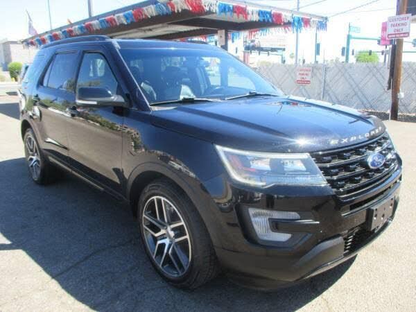 2017 FORD Explorer