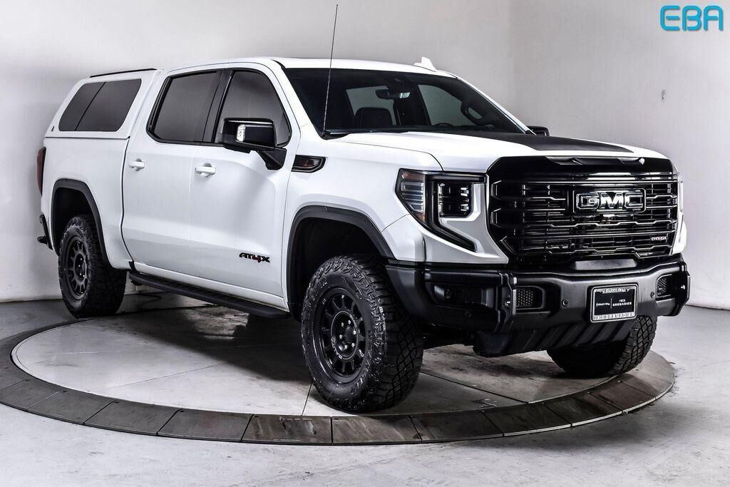 2025 GMC Sierra