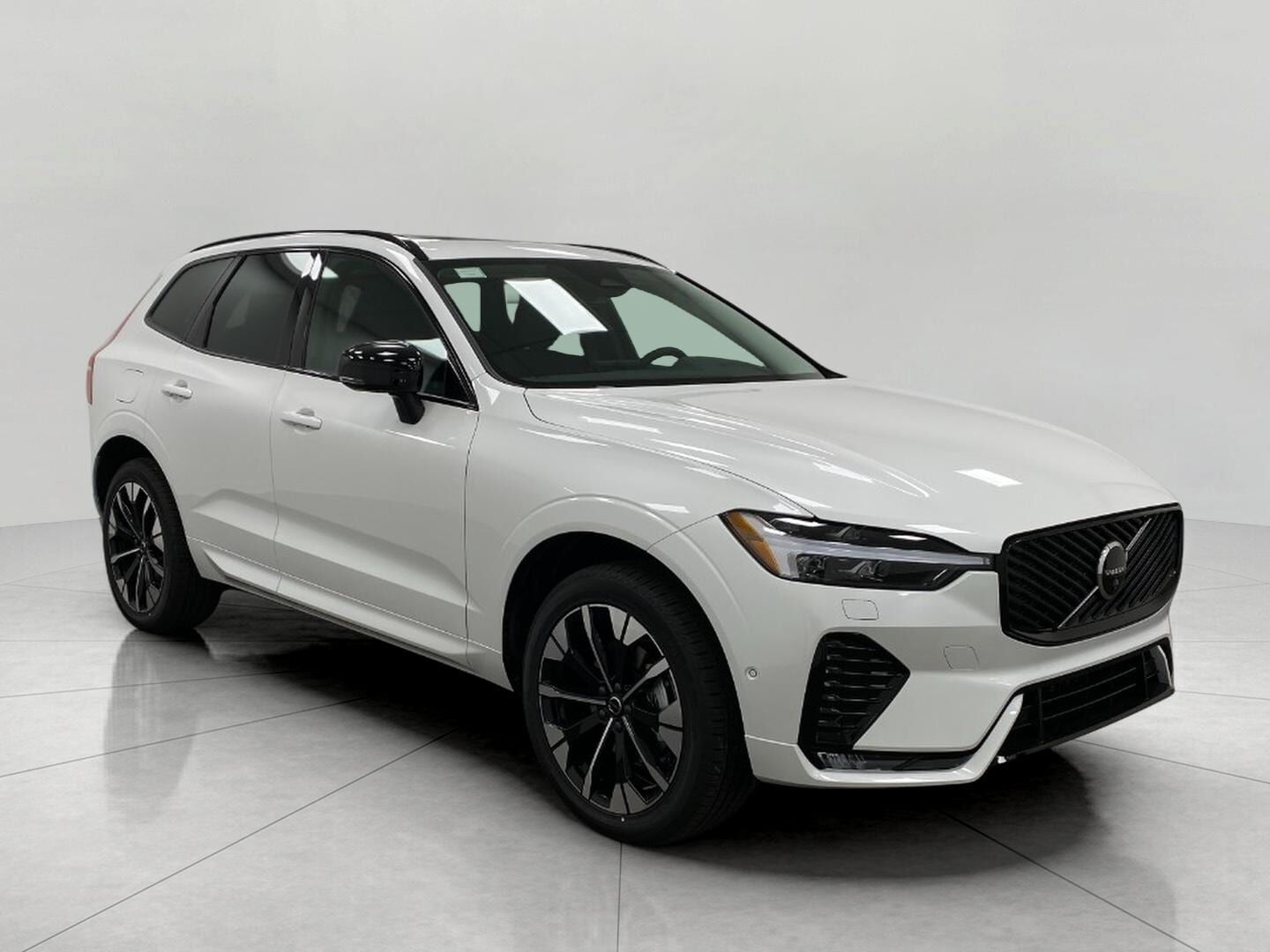 2026 VOLVO XC60