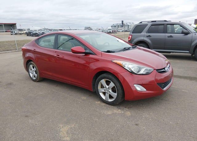 2012 HYUNDAI Elantra