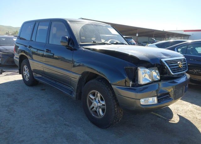 2002 LEXUS LX
