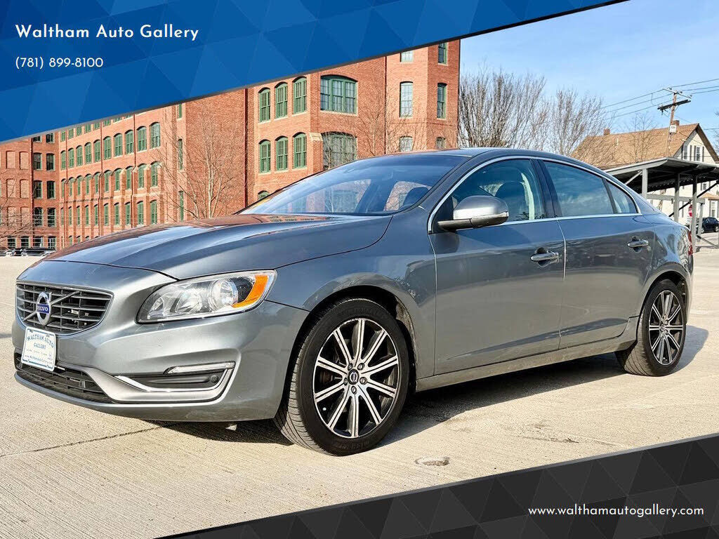 2016 VOLVO S60