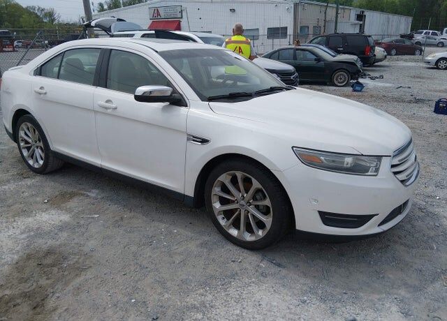 2014 FORD Taurus