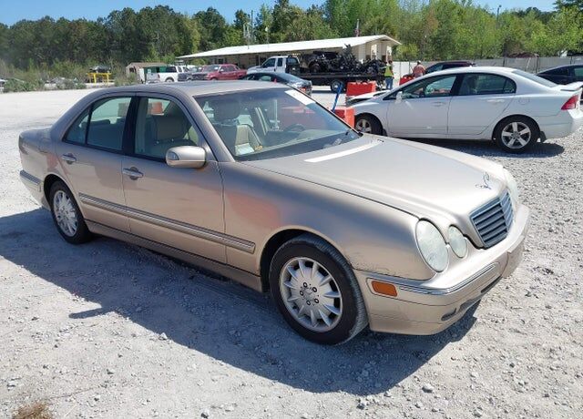 2001 MERCEDES-BENZ E-Class