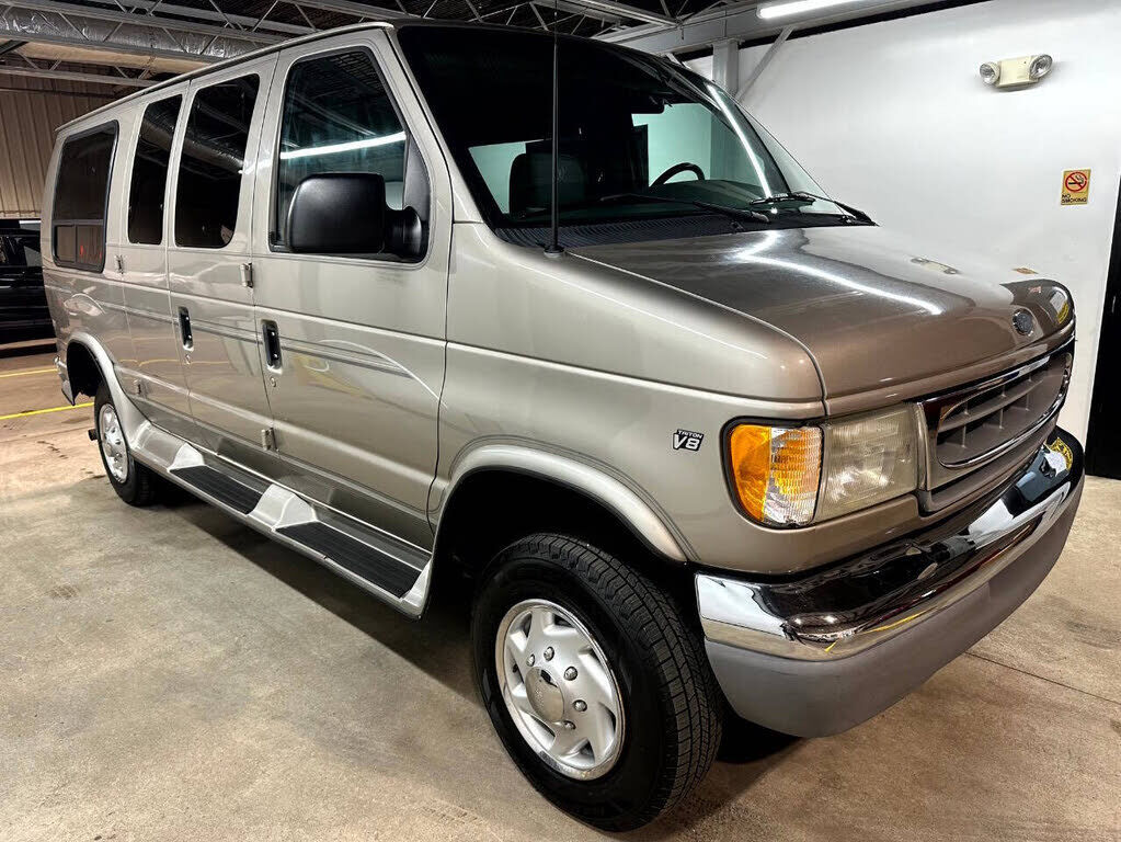 2002 FORD E-250
