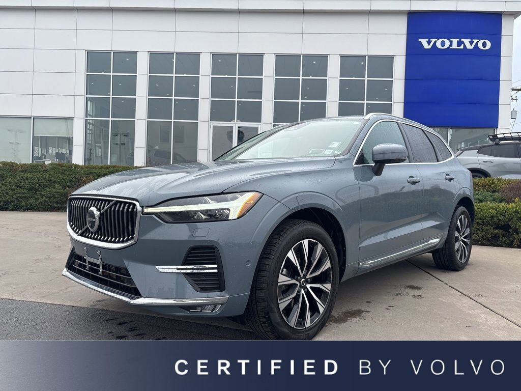 2023 VOLVO XC60