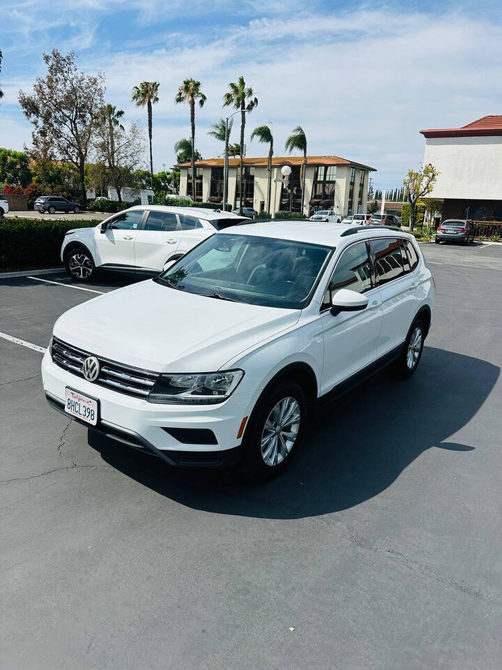 2018 VOLKSWAGEN Tiguan