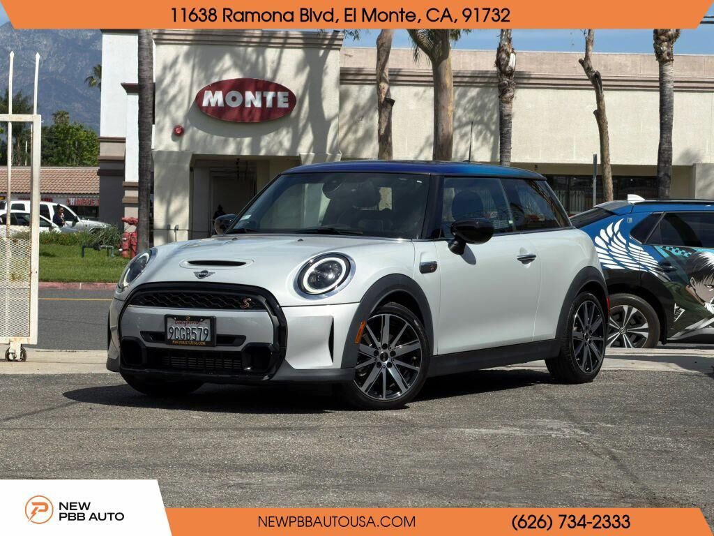 2023 MINI Hardtop