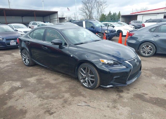 2016 LEXUS IS