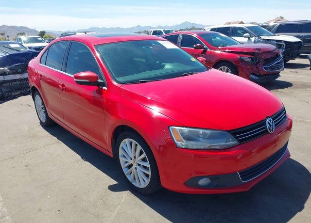 2013 VOLKSWAGEN Jetta
