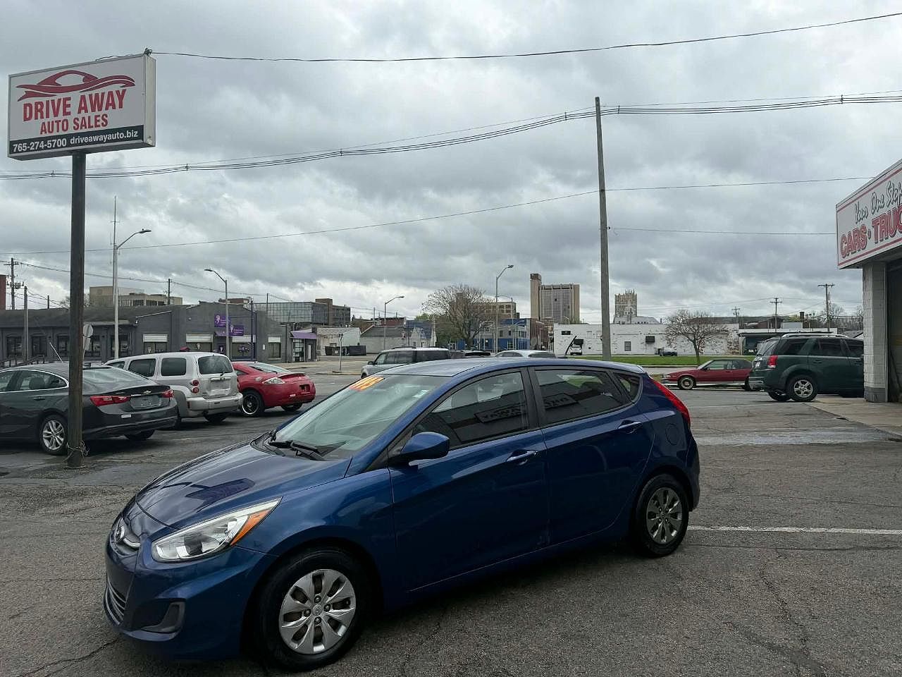2016 HYUNDAI Accent