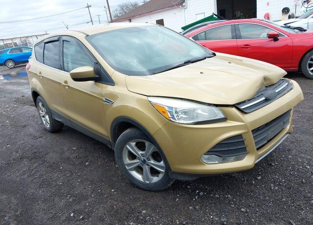 2014 FORD Escape