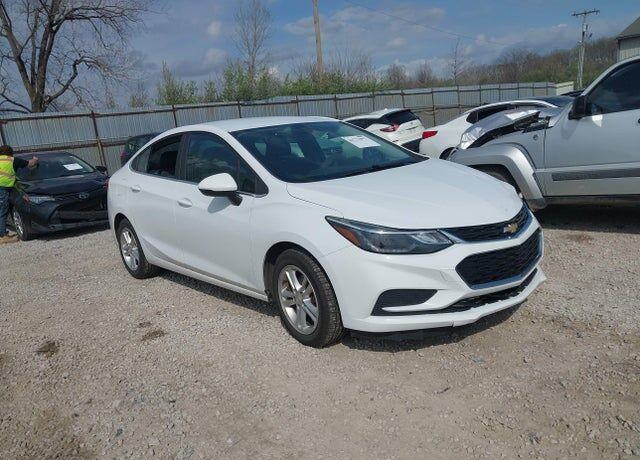 2018 CHEVROLET Cruze