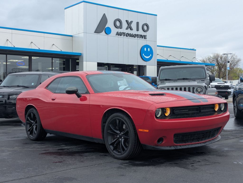 2016 DODGE Challenger