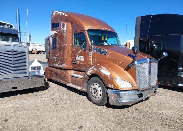 2022 KENWORTH T680