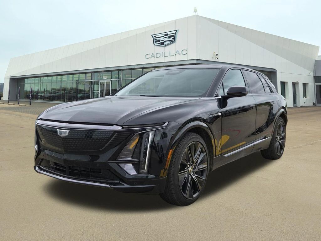 2025 CADILLAC Lyriq