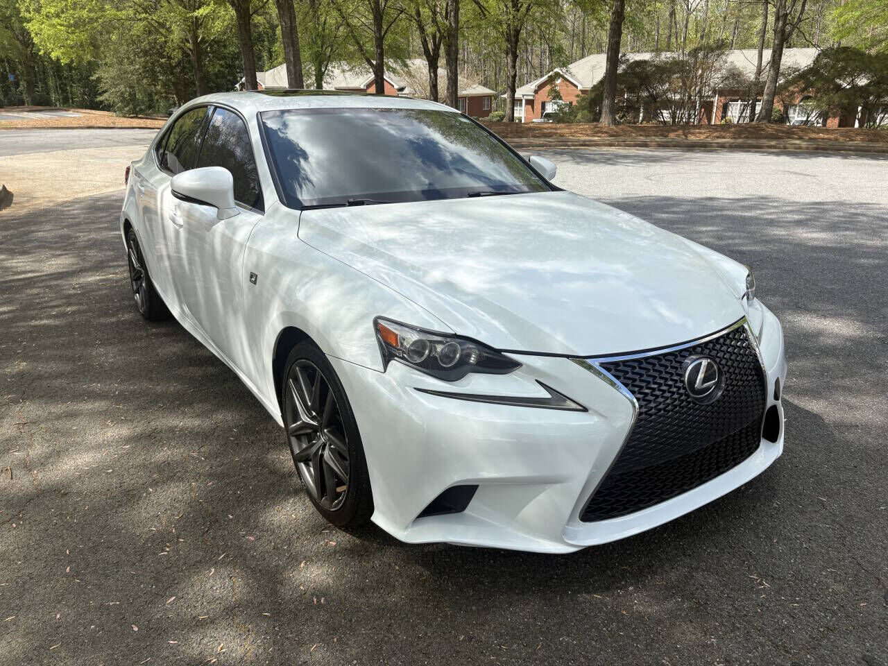 2016 LEXUS IS