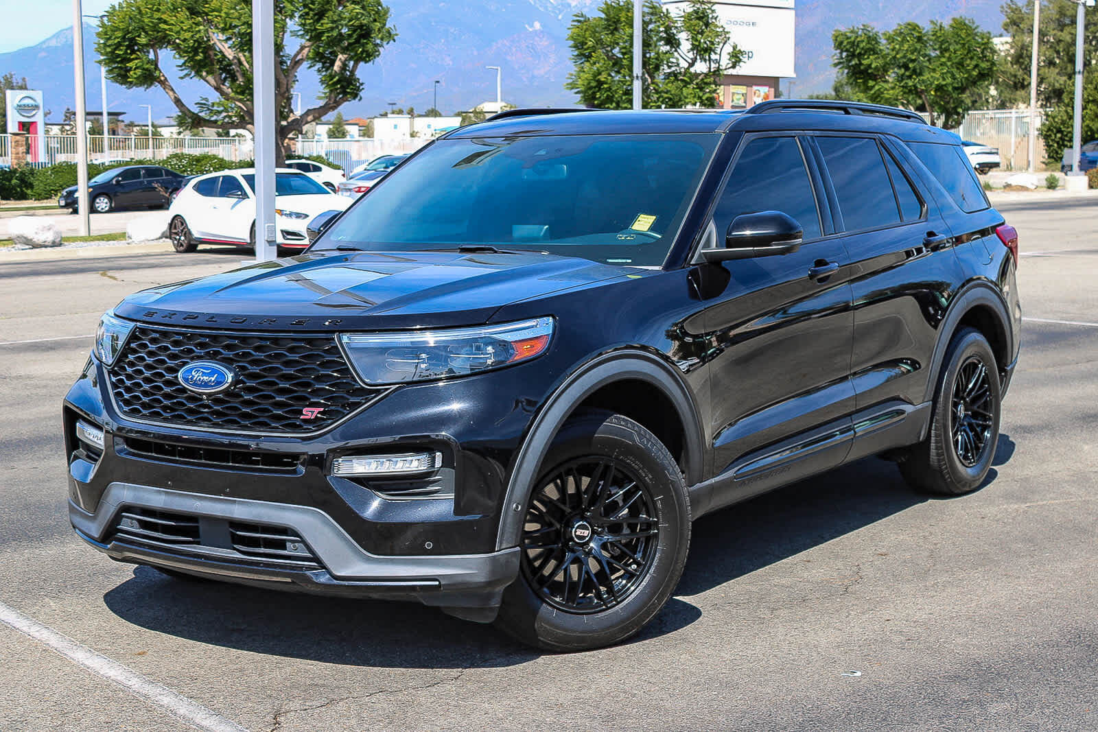 2020 FORD Explorer