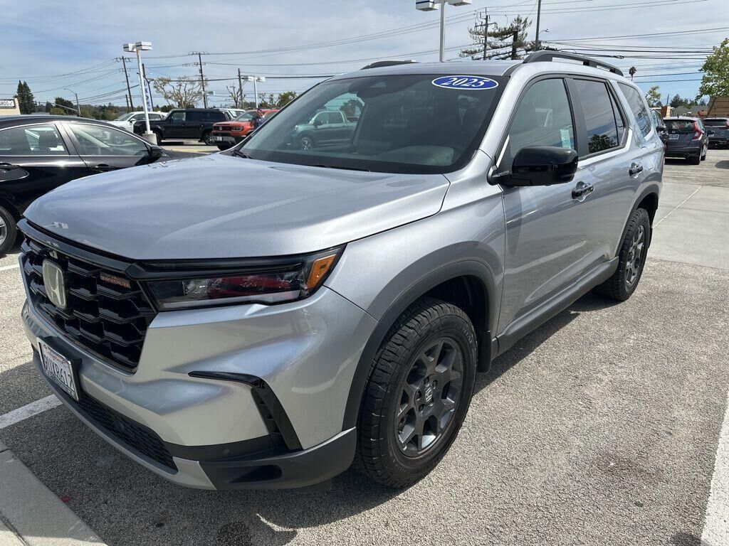 2025 HONDA Pilot