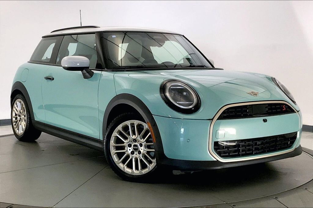 2025 MINI Hardtop