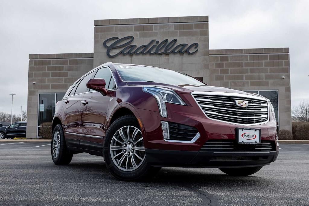 2017 CADILLAC XT5