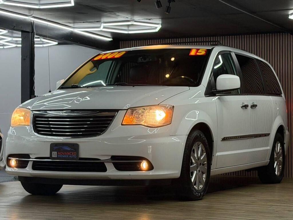 2015 Chrysler Town and Country