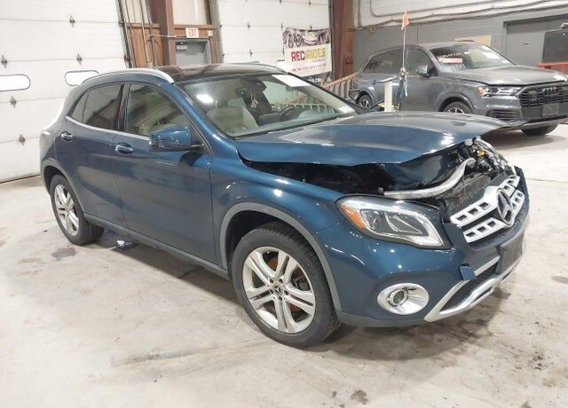 2019 MERCEDES-BENZ GLA-Class