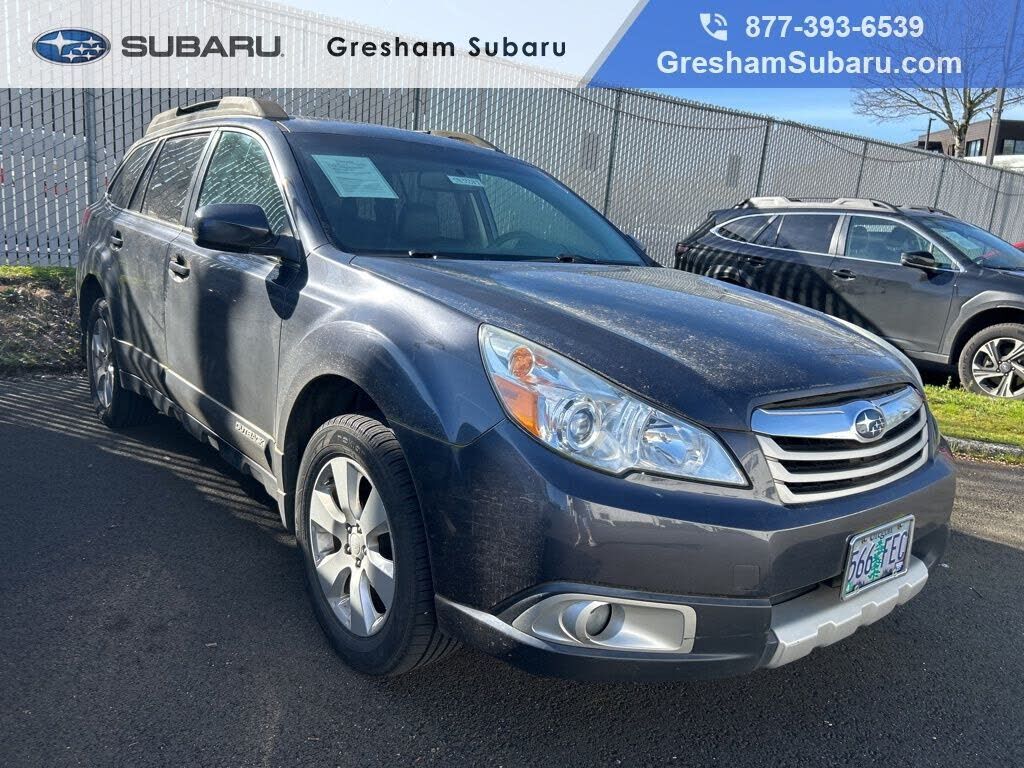 2011 SUBARU Outback