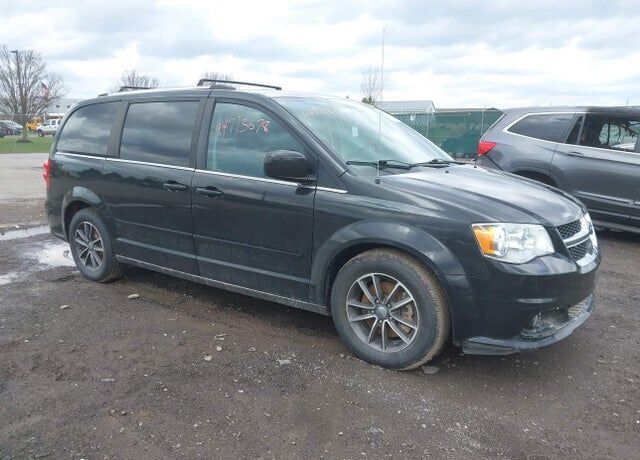 2017 DODGE Grand Caravan