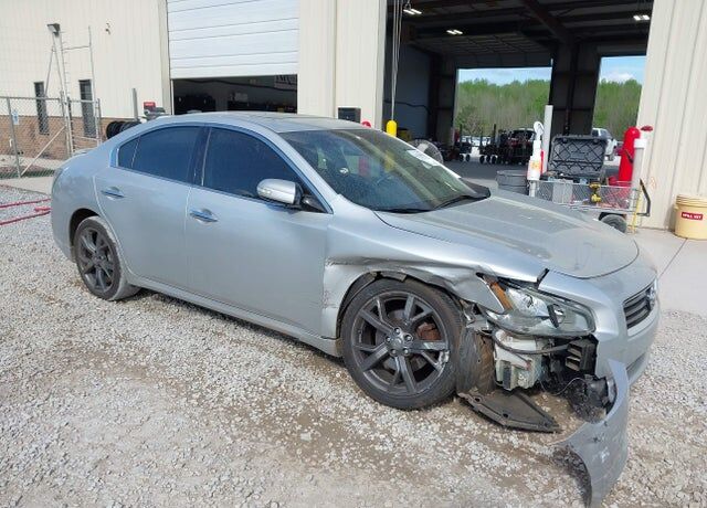 2014 NISSAN Maxima
