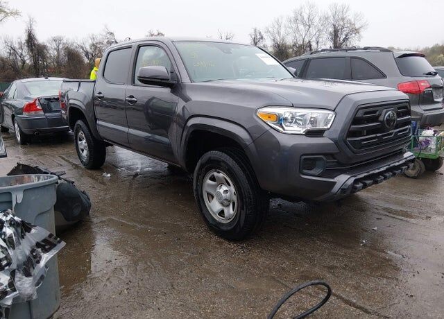 2019 TOYOTA Tacoma