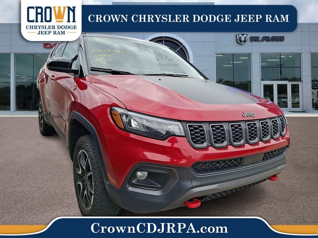 2025 JEEP Compass