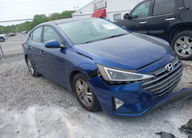 2019 HYUNDAI Elantra