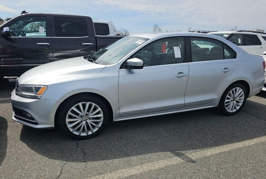 2016 VOLKSWAGEN Jetta