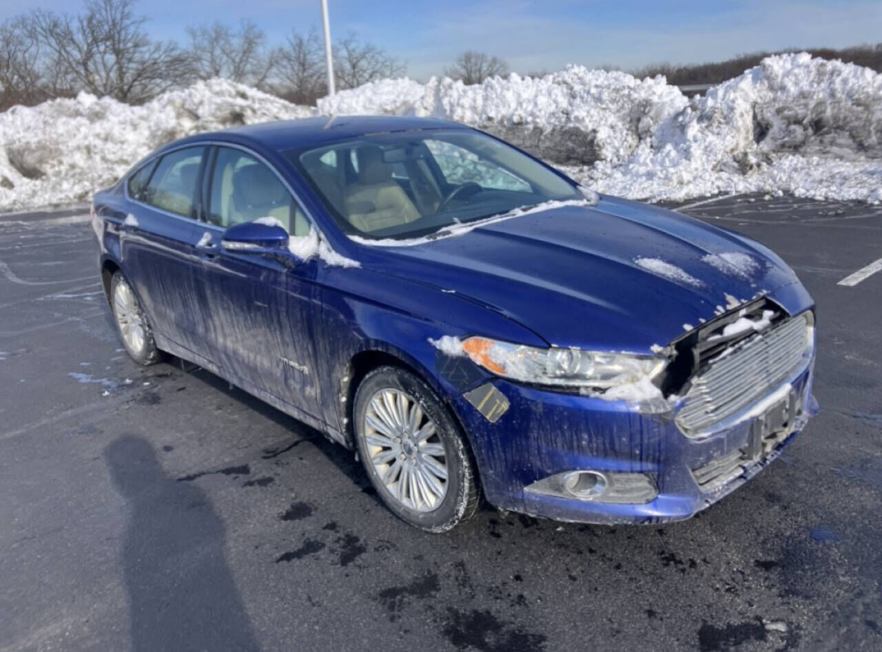 2013 FORD Fusion