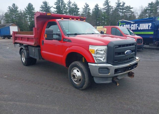 2011 FORD F-350