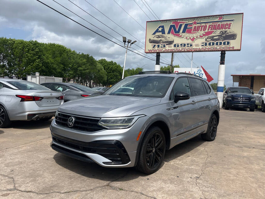 2022 VOLKSWAGEN Tiguan