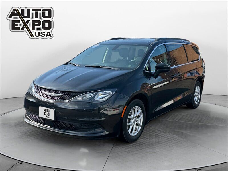 2021 CHRYSLER Voyager