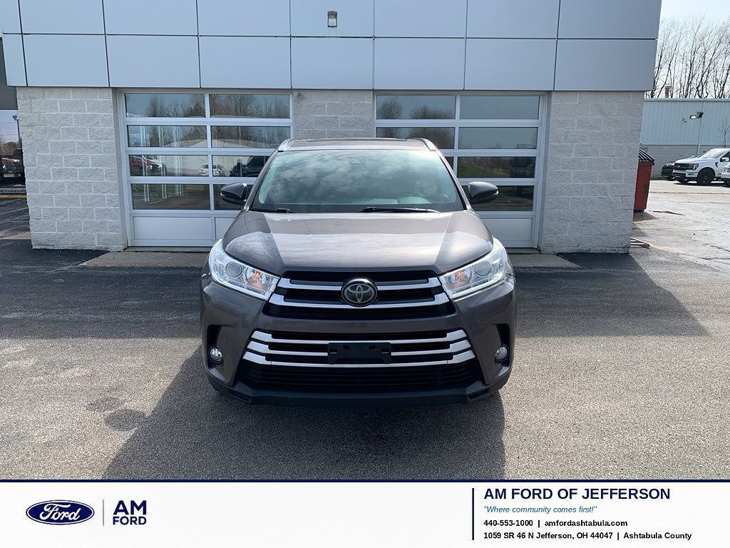 2018 TOYOTA Highlander