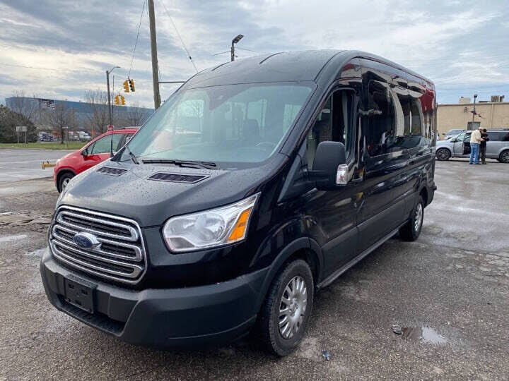 2017 FORD Transit